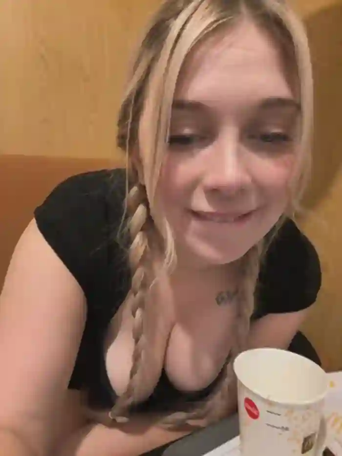 CherryAuroraa