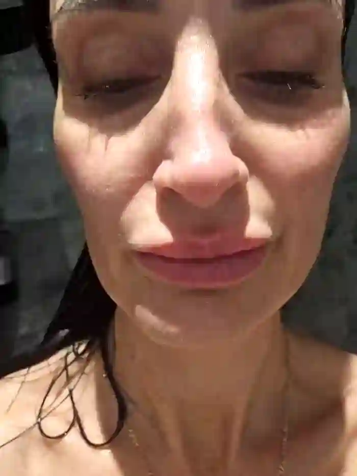 busty-milf-harper