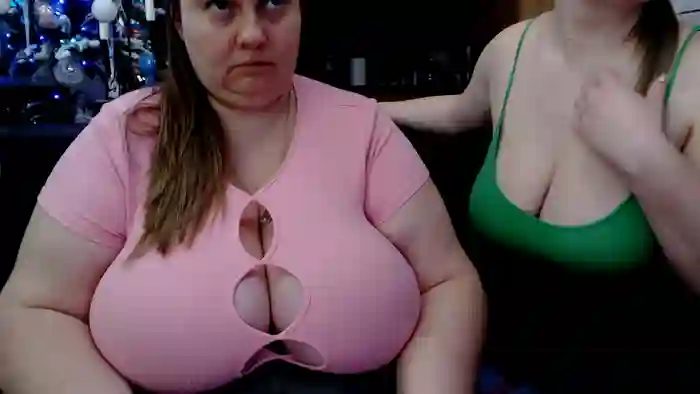 4NaturalBigTits