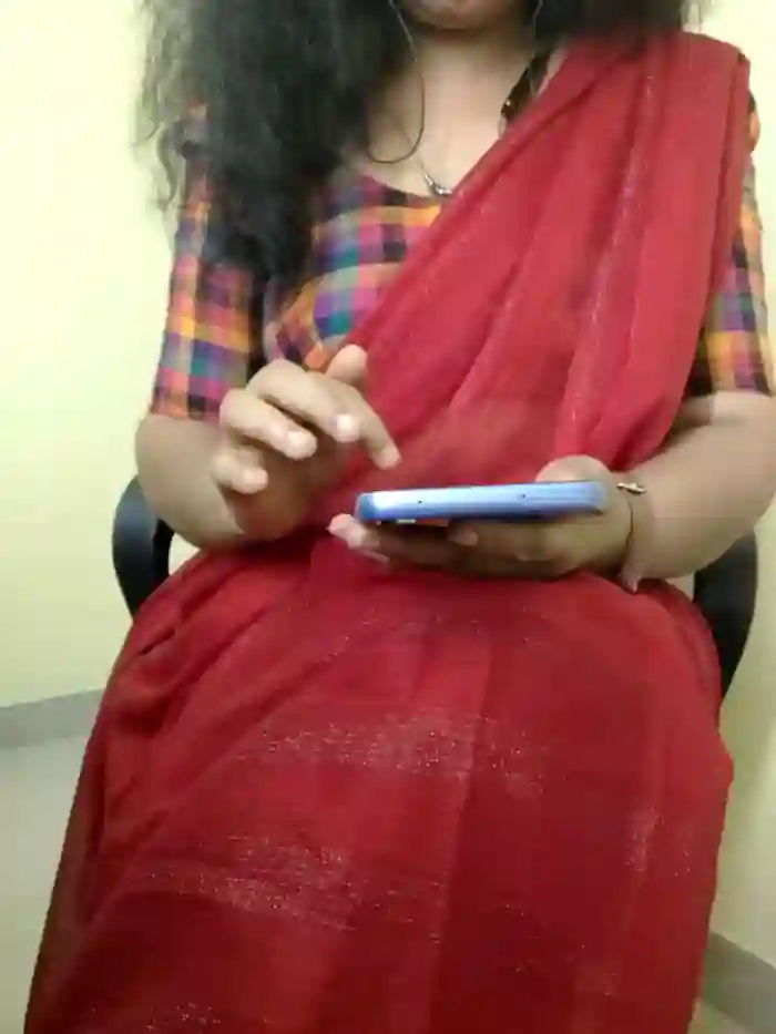 Mallu_MayaMadhav
