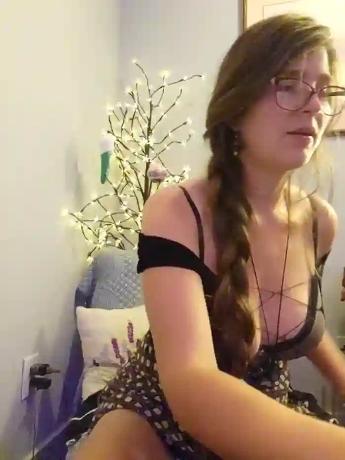 zorii_love
