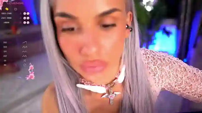 Serene_Sophiex