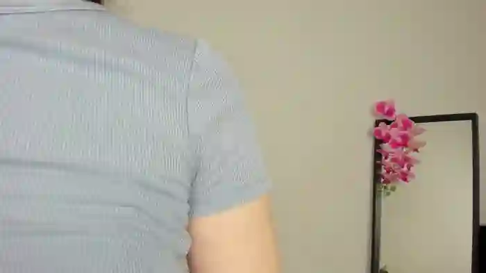Lilly_Colins
