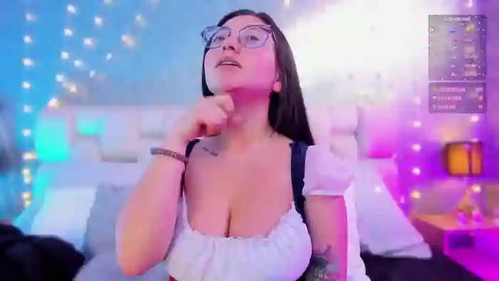 lucy_neil