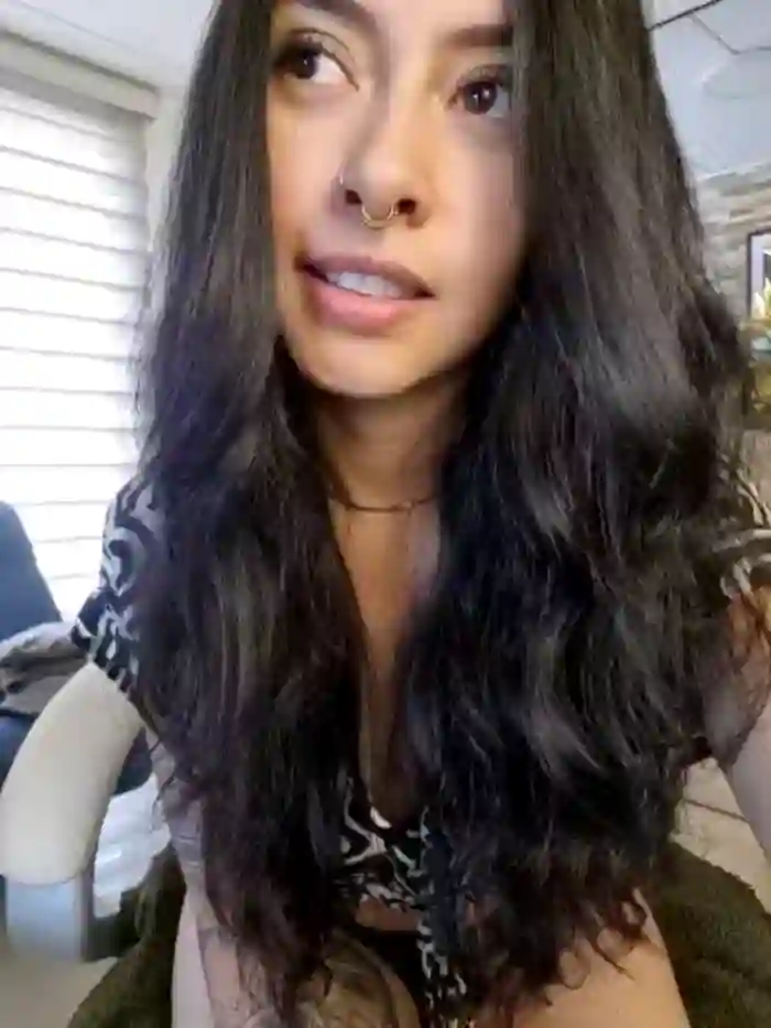 sara-lauren