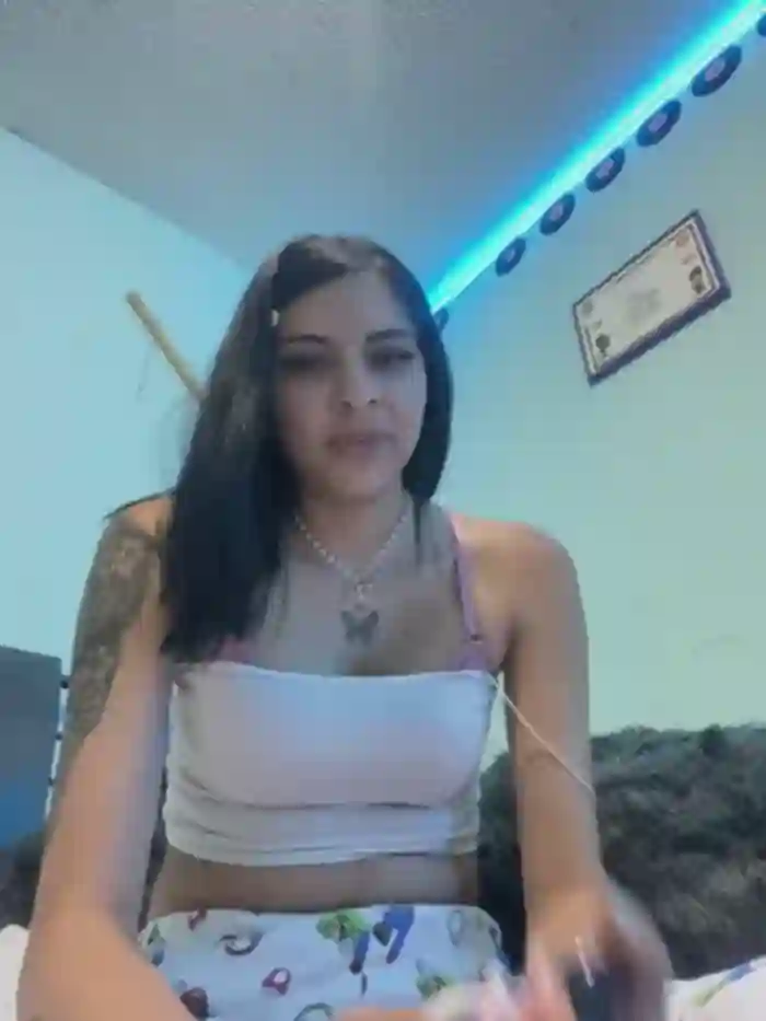 Hilary_pinkk