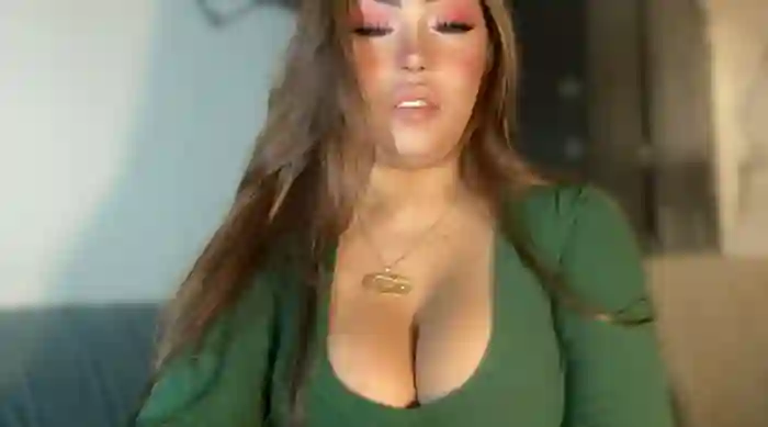 BigDominaMia