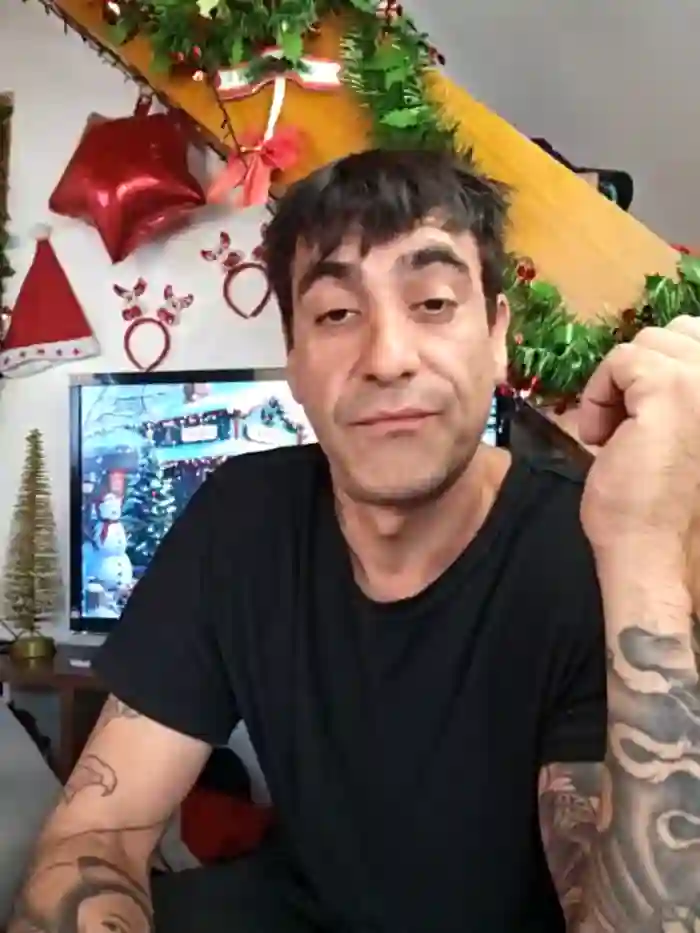 Elnonoykeila77