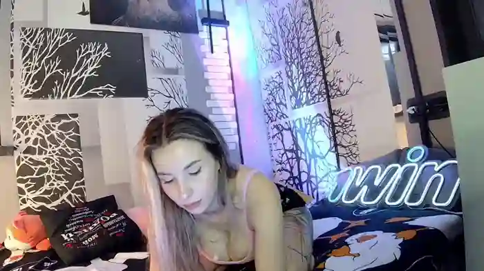 niki7377
