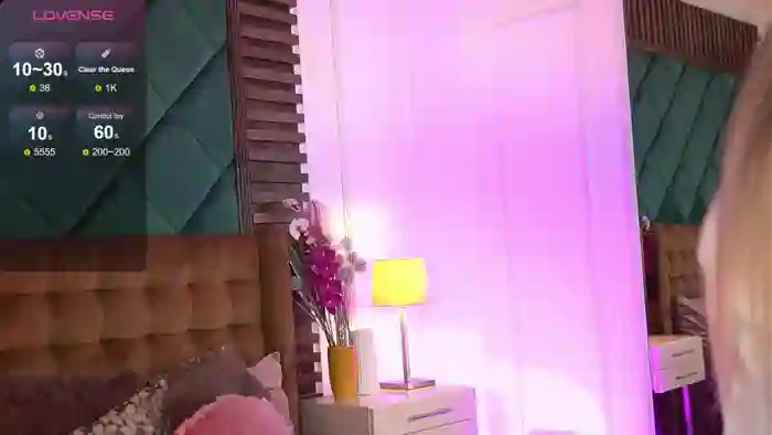 SophieBoobsX