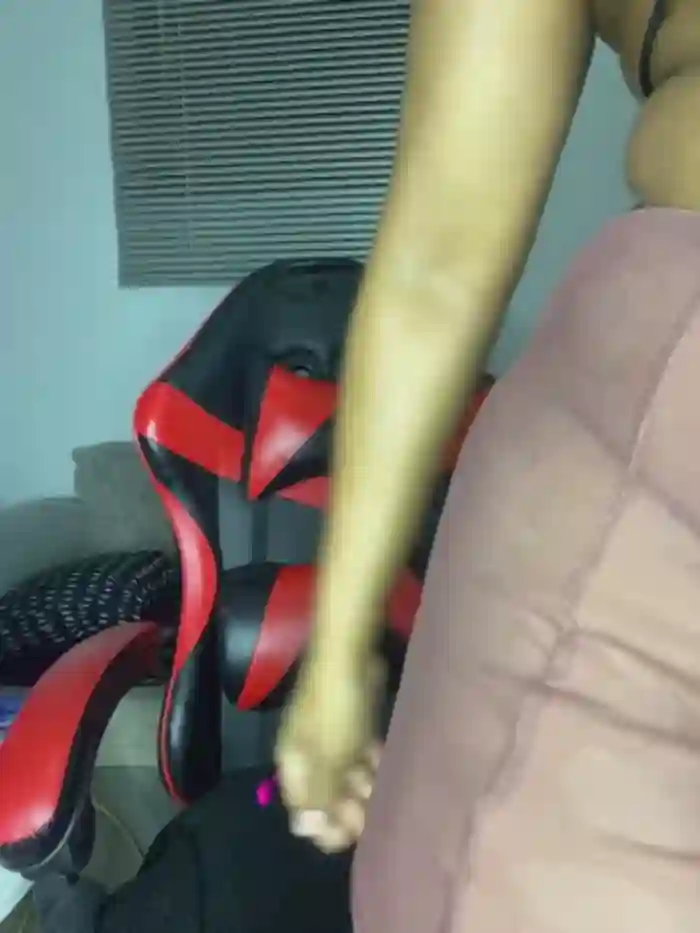 V_Fiona
