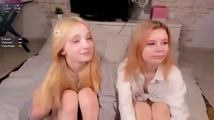 Naughty__Couplles