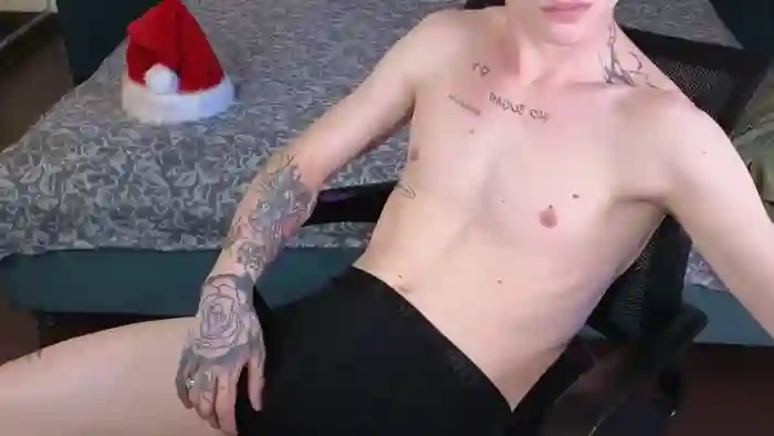 THEO__GREEN