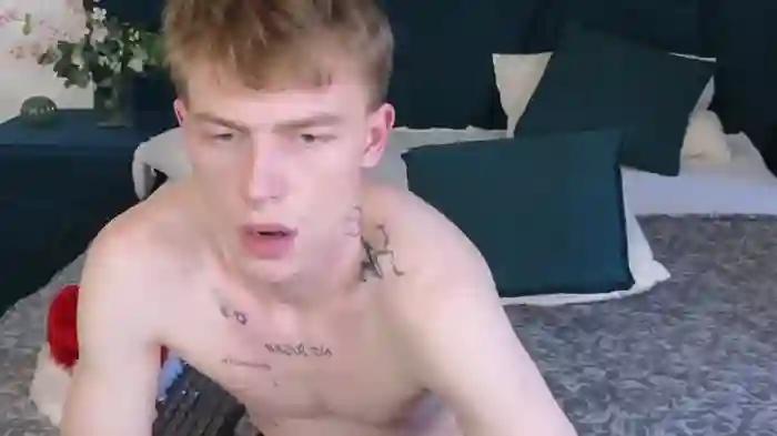 THEO__GREEN