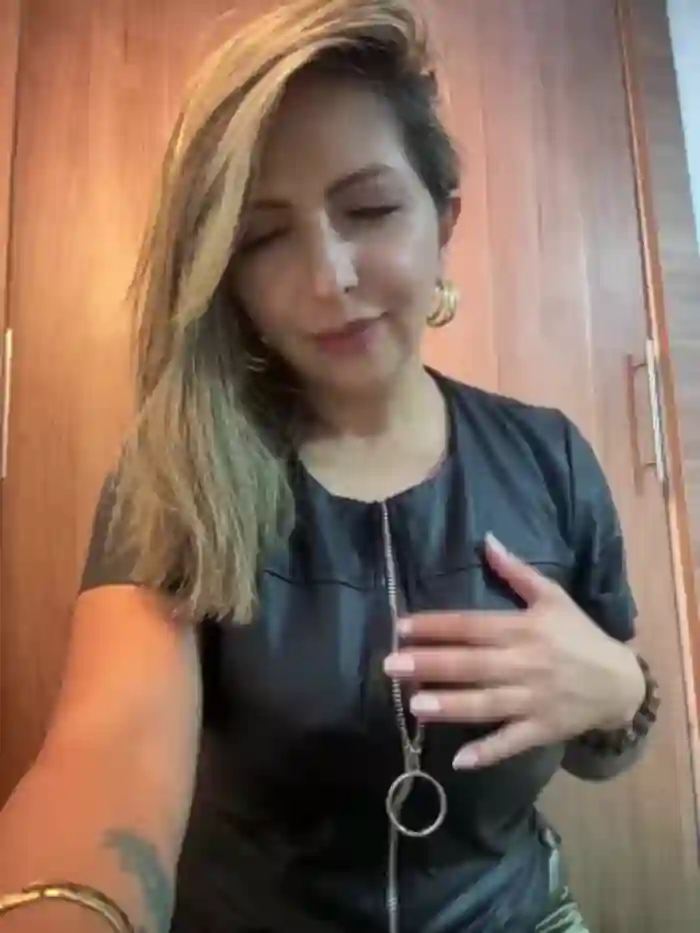 _Abril-Office1