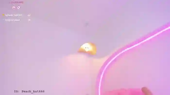 katiepeach_