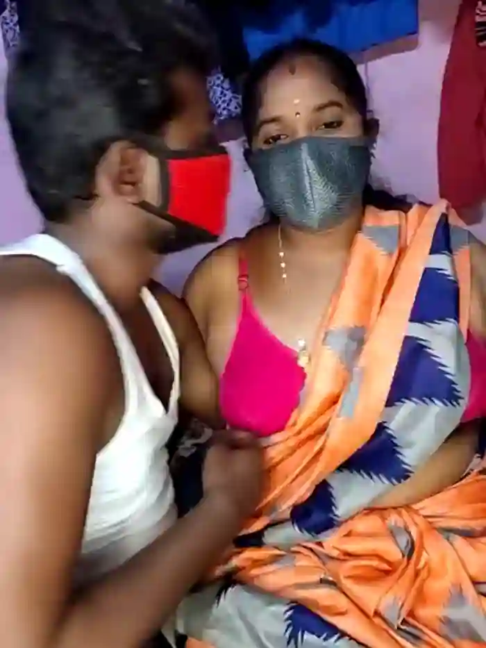 tamilvillagecouple1