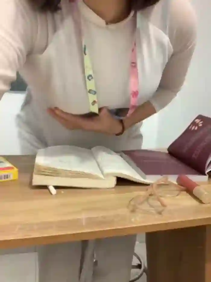 Schoolgirl_6969