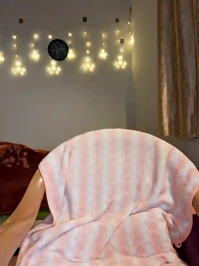 Cute-Tara