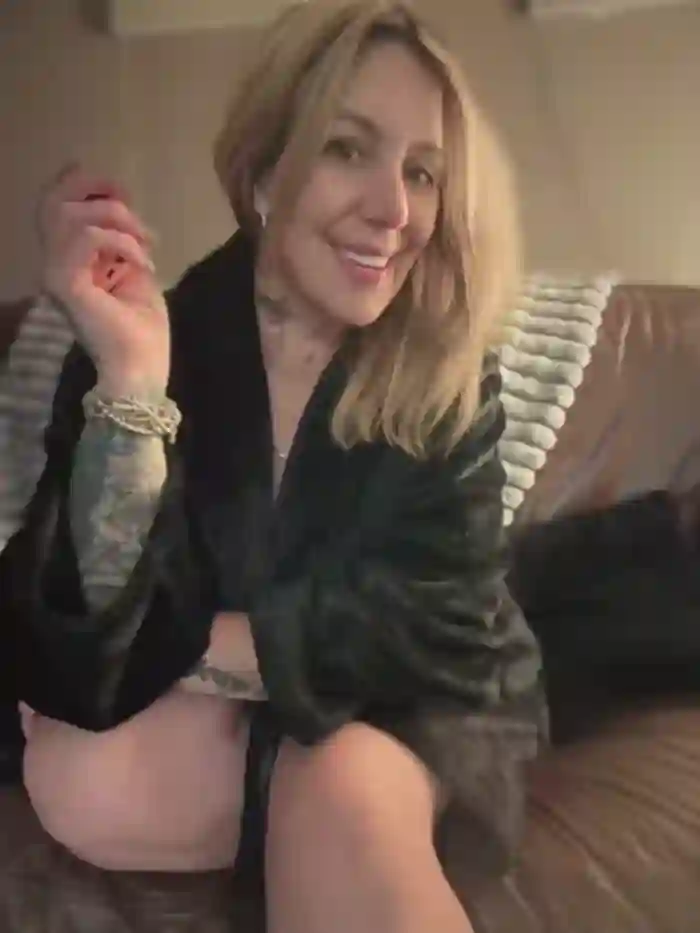 blondebitch2