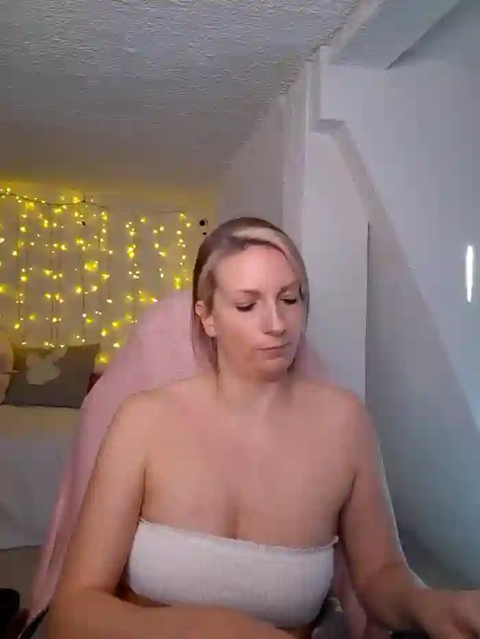 SexyJulia21