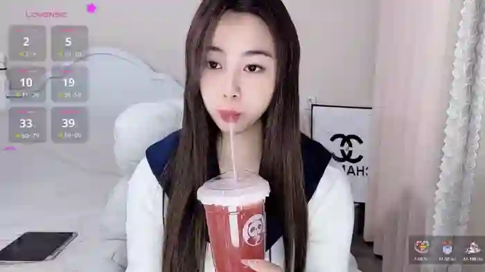 Caitlyn__