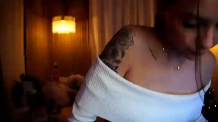 Naomii18_