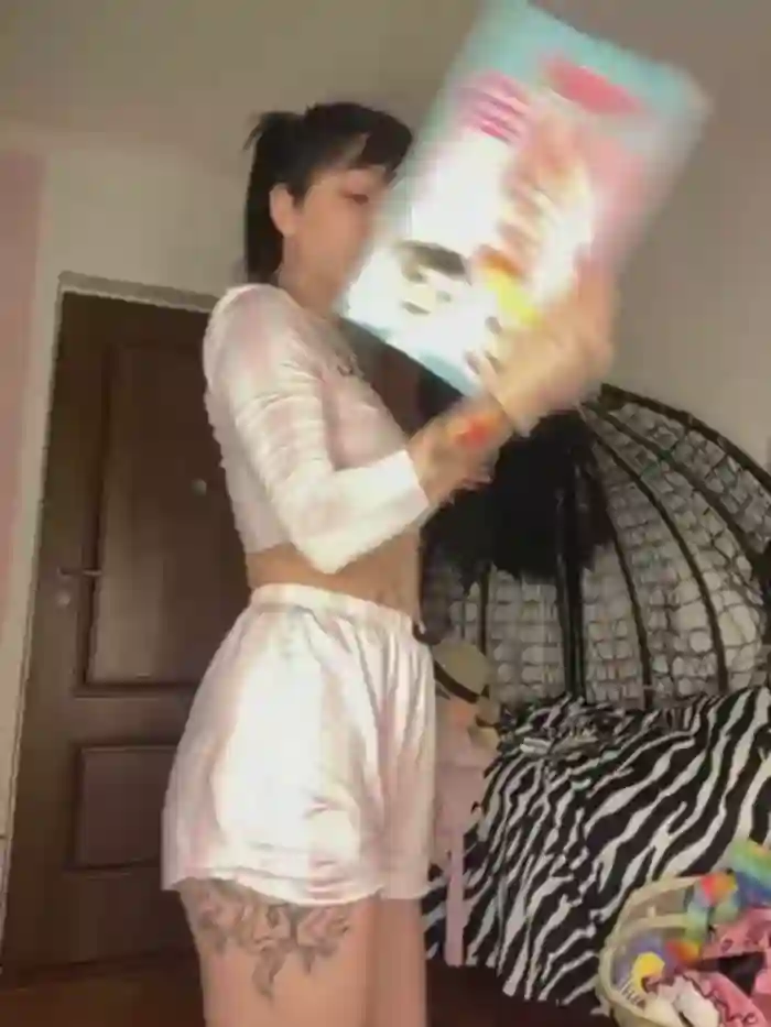 MoonAgnes
