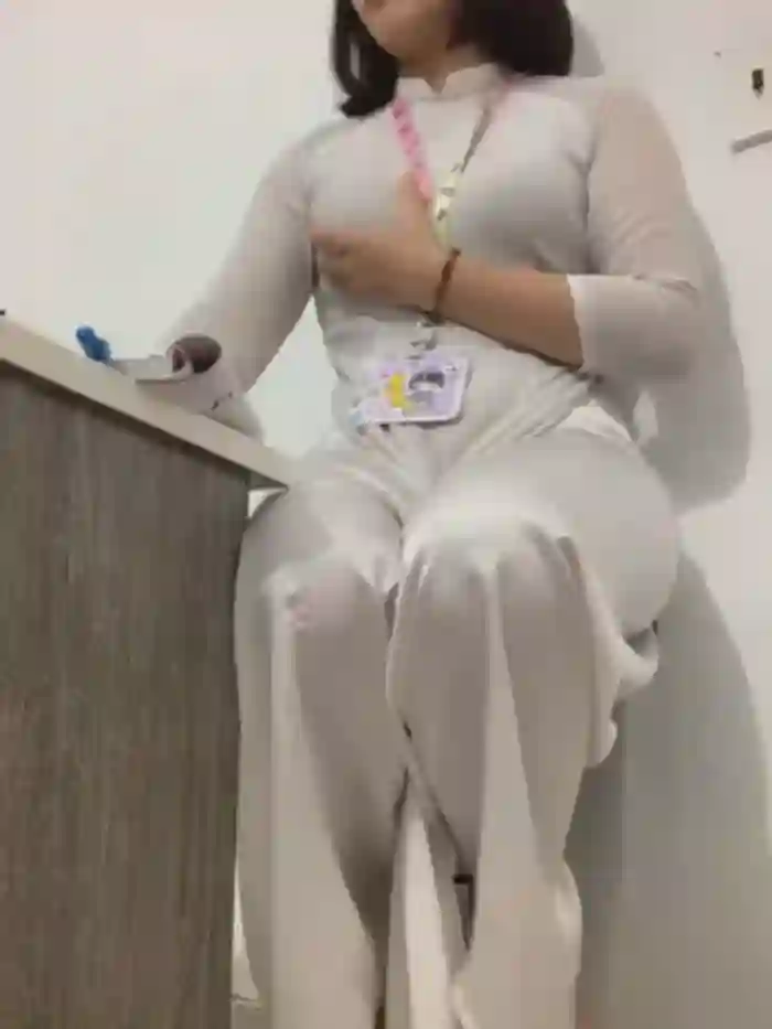 Schoolgirl_6969