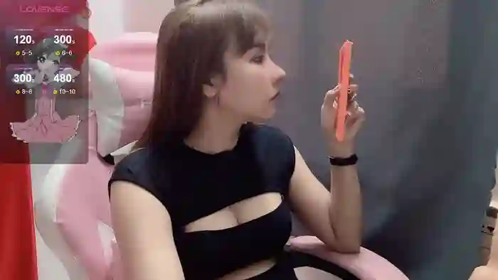 KellyPham22