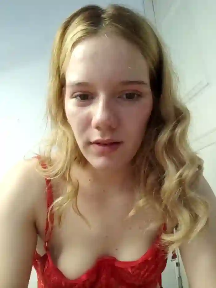 NicoleCut