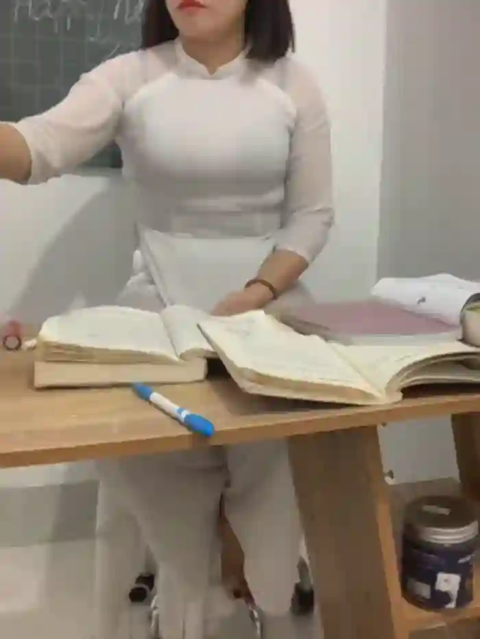 Schoolgirl_6969