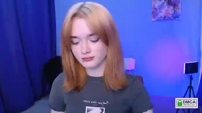 liana_kisses