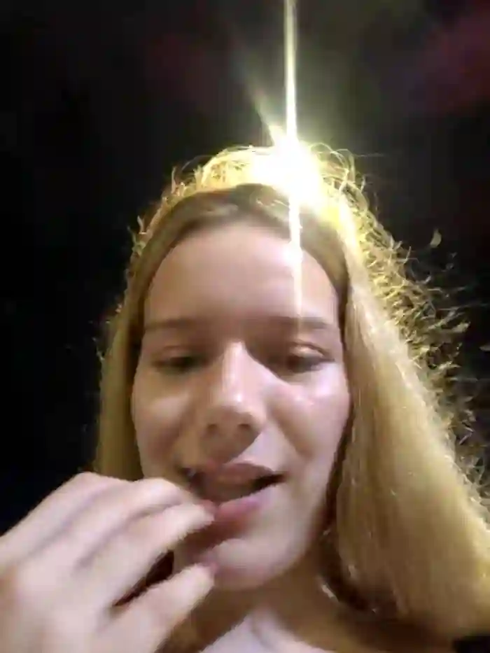NicoleCut