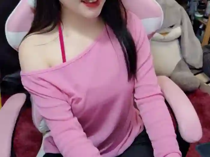 Pam_Lee