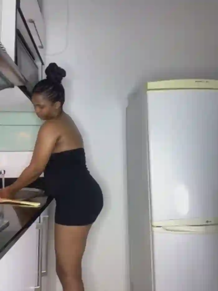 V_Fiona