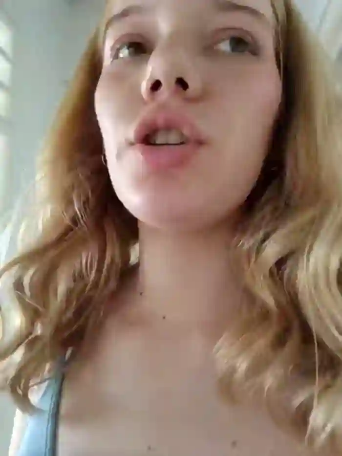 NicoleCut