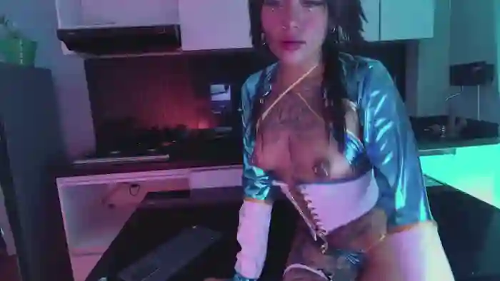 Scarlett_collins02