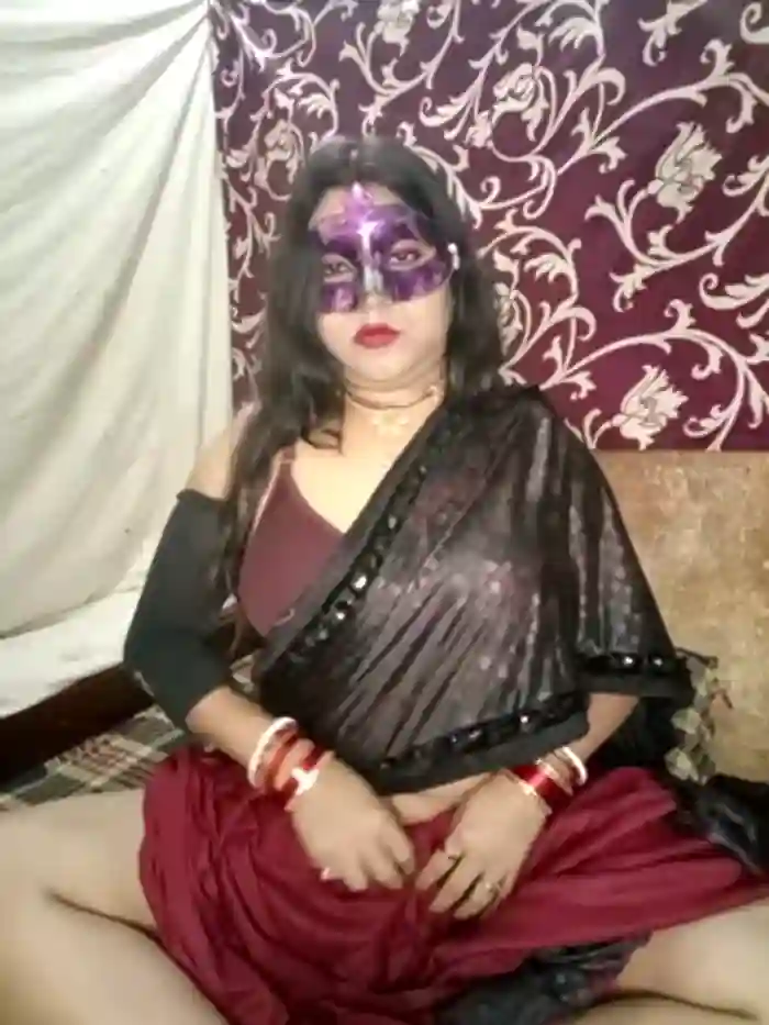 Hot_muskaan