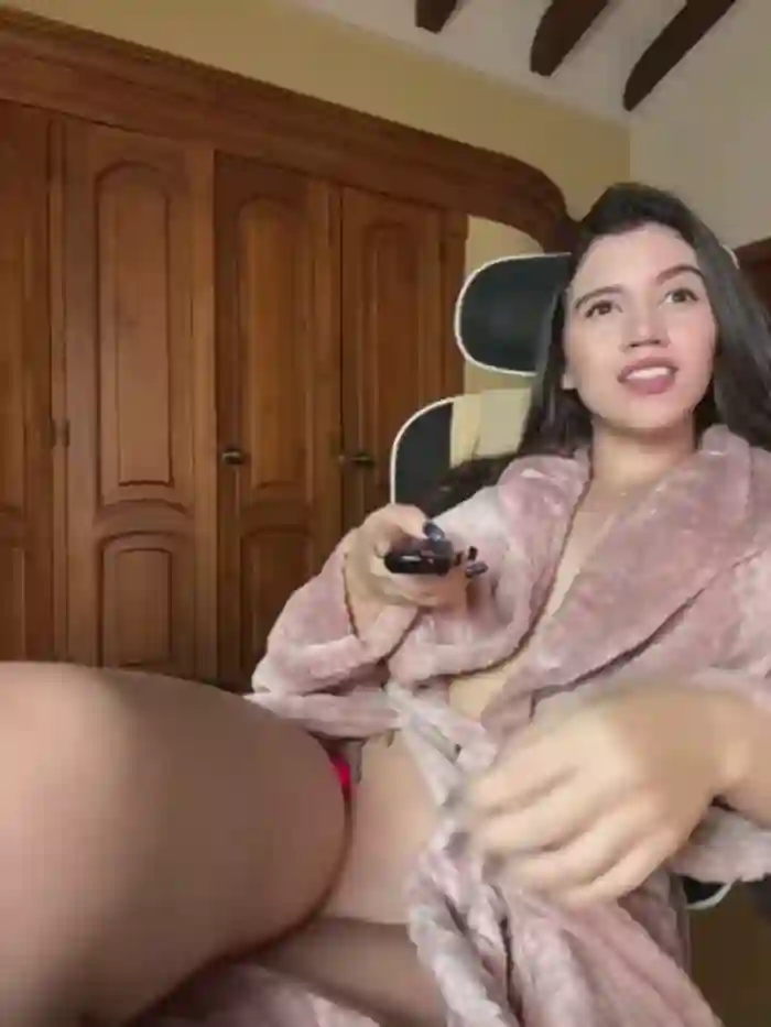 Amelia_Rouse