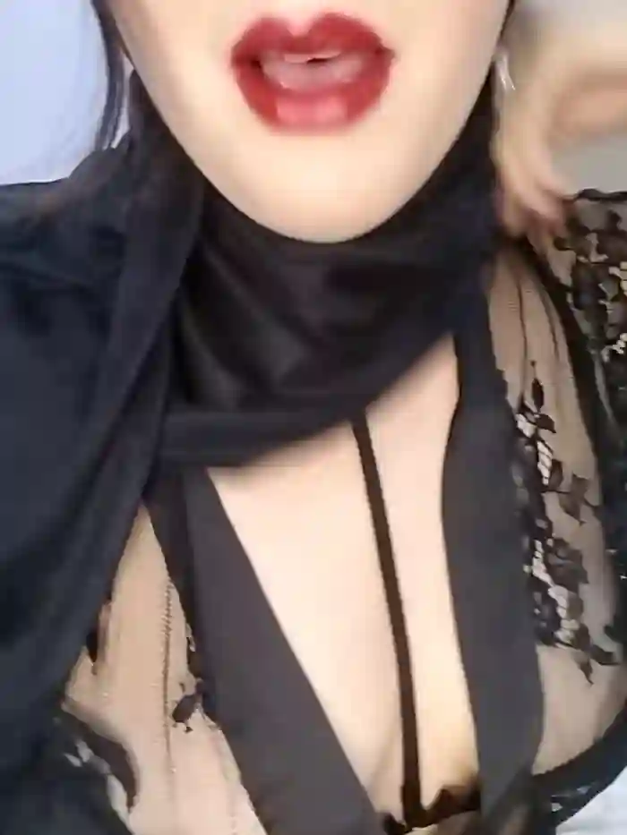 Rawya-34