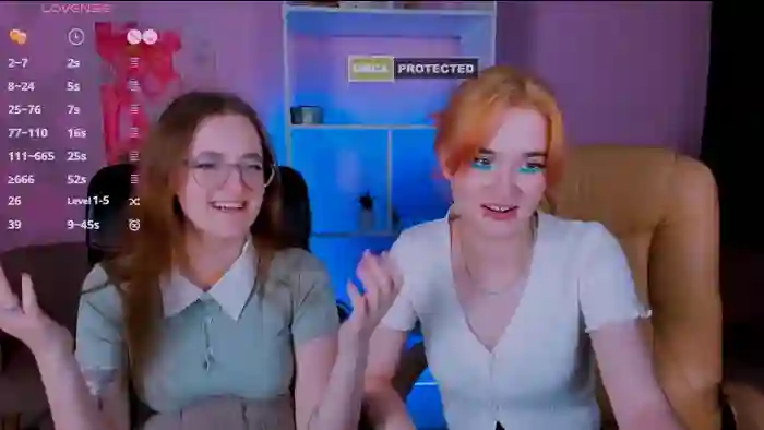 liana_kisses