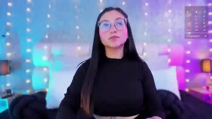 lucy_neil