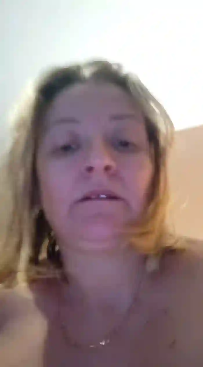 lady_charlyne