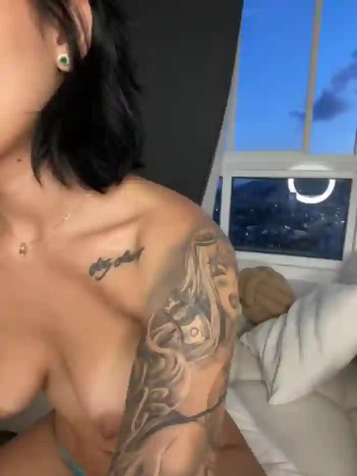 Ale_Lewis