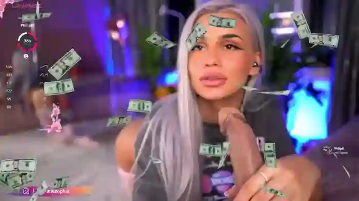 Serene_Sophiex