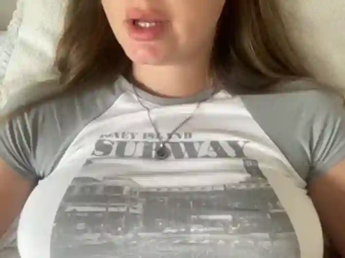 KaraLeee