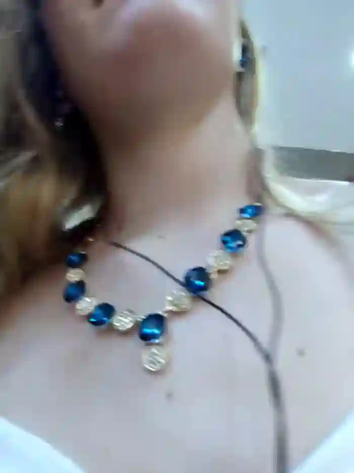 NicoleCut