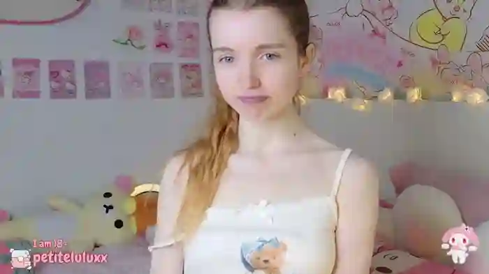 petiteluluxx