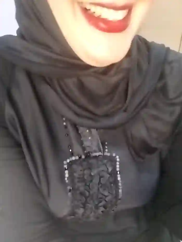 Rawya-34